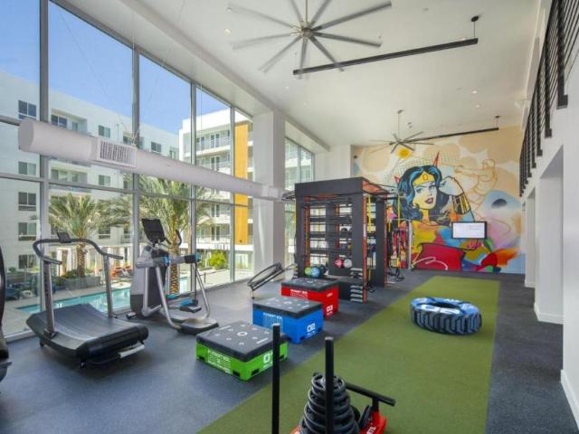 1 bedroom, Woodland Hills CA 91367 104927983