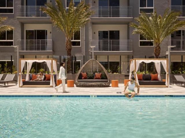 1 bedroom, Woodland Hills CA 91367 103515934
