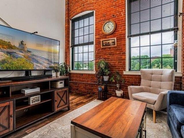 1 bedroom, Worcester MA 01604 105366569