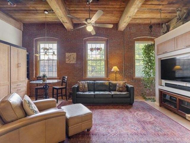 1 bedroom, Worcester MA 01603 105279082