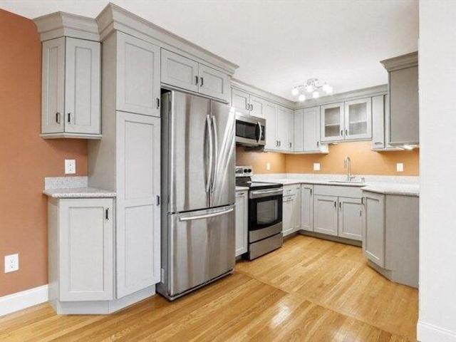 1 bedroom, Watertown MA 02472 105417710