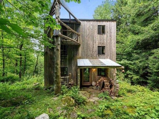 1 bedroom, Waterbury VT 05676 105477042