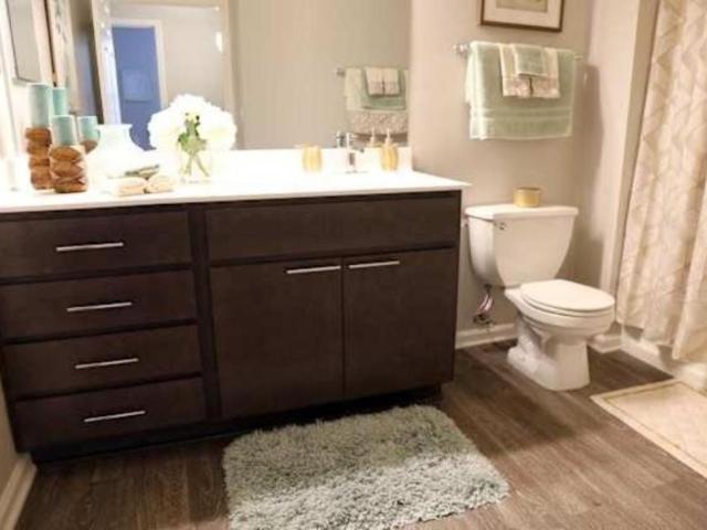 1 bedroom, Waukegan IL 60085 105834950