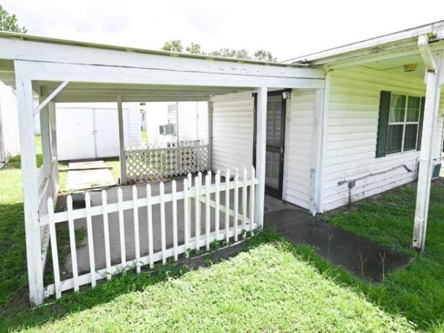 1 bedroom, Waycross GA 31503 106179069