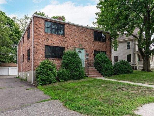 1 bedroom, Waltham MA 02453 105418518