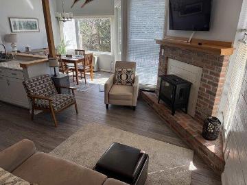 1 bedroom, Warren VT 05674 103185496