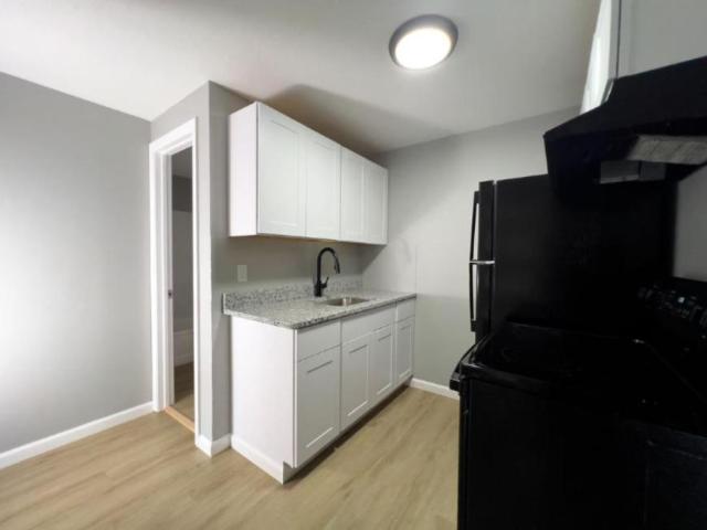 1 bedroom, Warrensville Heights OH 44128 106061578