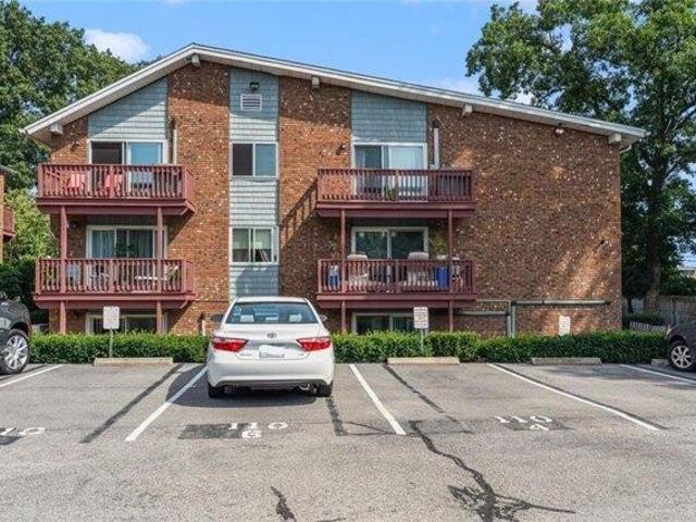 1 bedroom, Warwick RI 02888 105578800