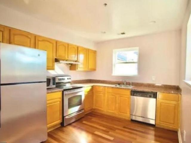 1 bedroom, Washington DC 20019 105920434