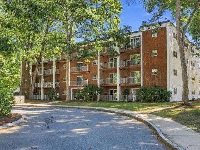 1 bedroom, Weymouth MA 02190 105557670