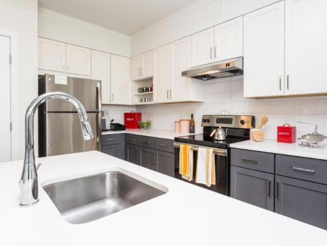 1 bedroom, Weymouth MA 02190 LS104483687