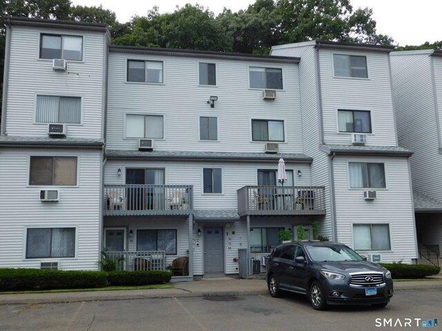 1 bedroom, West Haven CT 06516 105497064