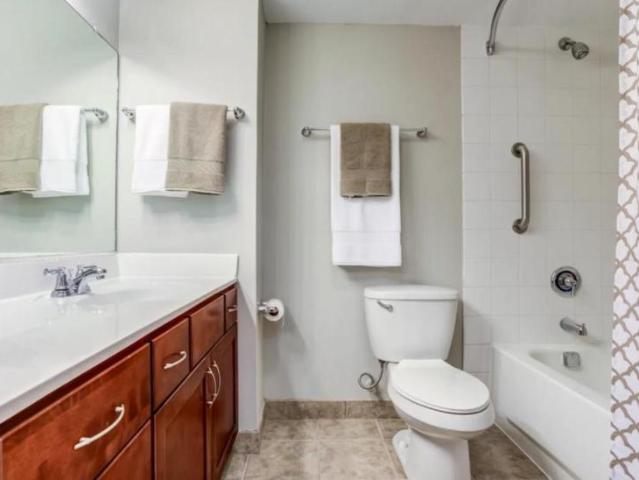 1 bedroom, Westmont IL 60559 105665558