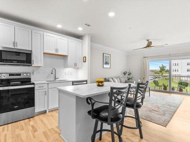 1 bedroom, Westborough MA 01581 105239354