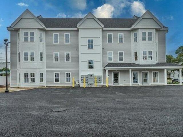 1 bedroom, Whitman MA 02382 105414994