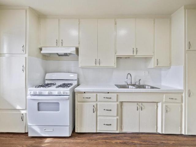 1 bedroom, Wilmington CA 90744 104817155