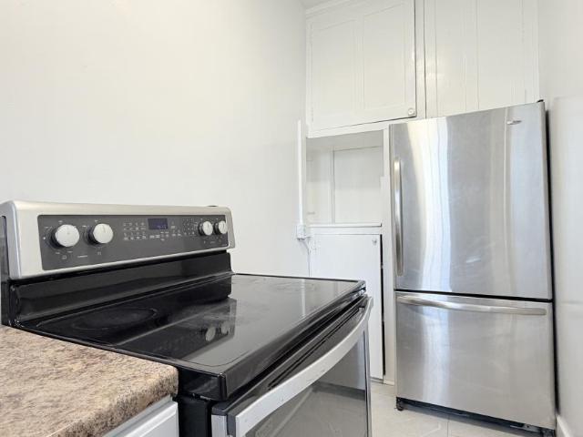 1 bedroom, Windsor ON N8X 1C8 105842765