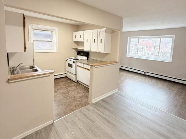 1 bedroom, Windsor ON N8X 1K7 104823145