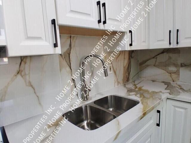 1 bedroom, Windsor ON N9A 2C2 97729224