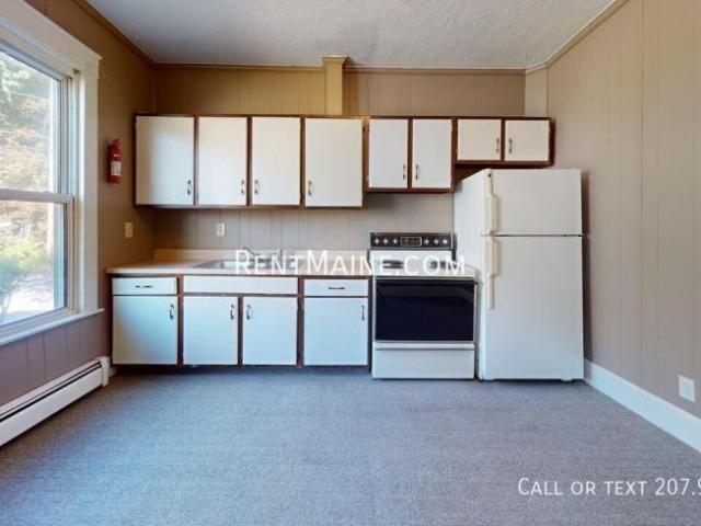 1 bedroom, Winslow ME 04901 104198516