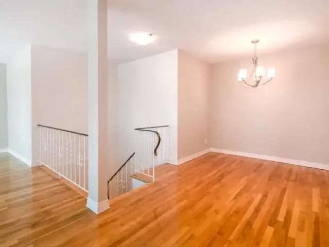 1 Bedroom Townhouse Dorval QC LS103919899