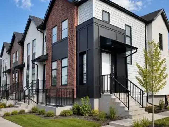 1 Bedroom Townhouse Edmonton AB 104401655