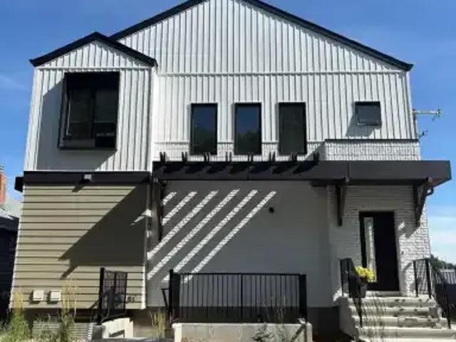1 Bedroom Townhouse Edmonton AB 105486387