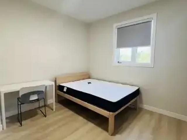 1 Bedroom Townhouse Edmonton AB 105526185