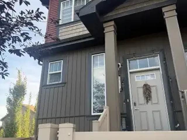 1 Bedroom Townhouse Edmonton AB 105643274