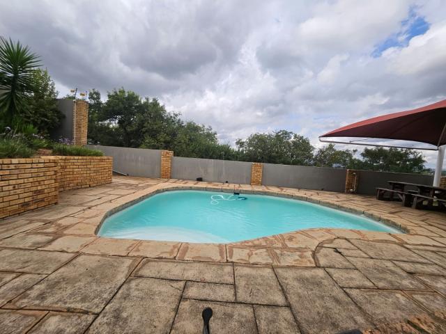 1 Bedroom Townhouse For Sale in Mulbarton