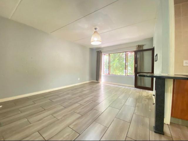 1 Bedroom Townhouse For Sale in Morningside