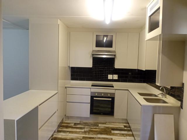 1 Bedroom Townhouse For Sale in Ormonde
