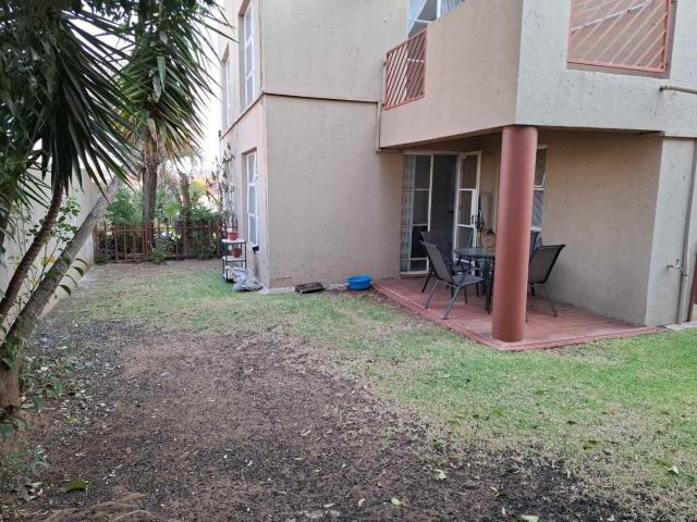 1 Bedroom Townhouse For Sale in Brackendowns