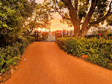 1 Bedroom Townhouse For Sale in Craighall