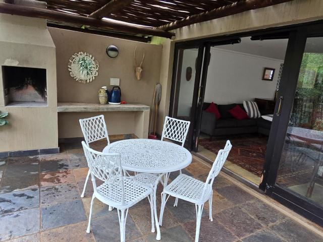 1 Bedroom Townhouse For Sale in Hoedspruit