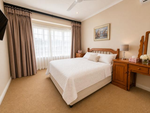 1 Bedroom Townhouse For Sale in Somerset Valley Estate