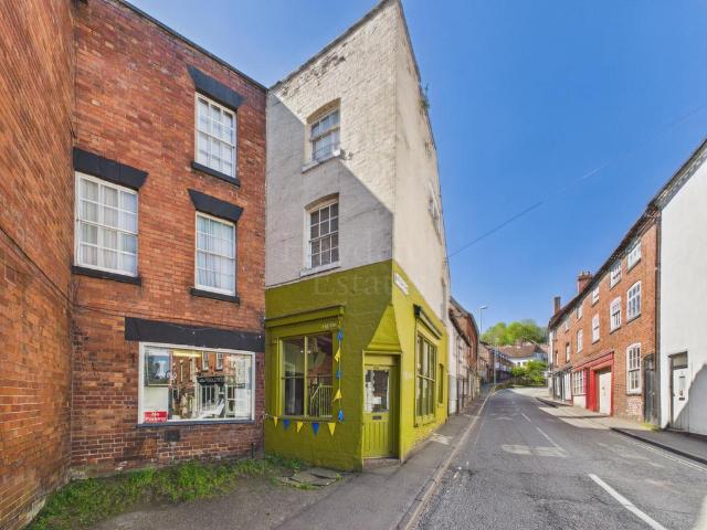 1 bedroom townhouse for sale