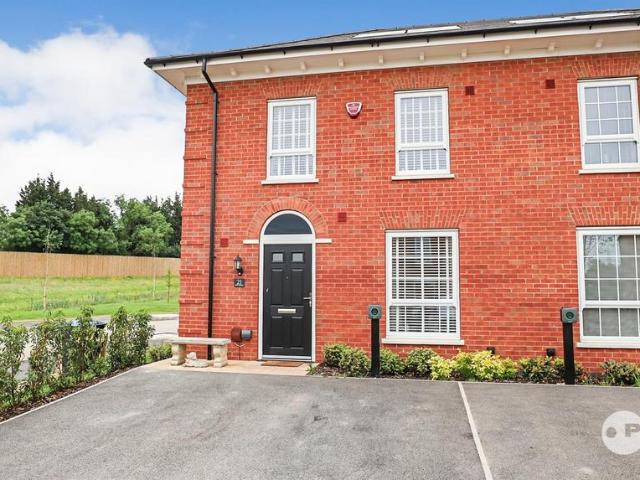 1 bedroom townhouse for sale