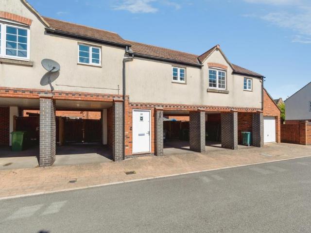 1 bedroom townhouse for sale