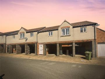 1 bedroom townhouse for sale