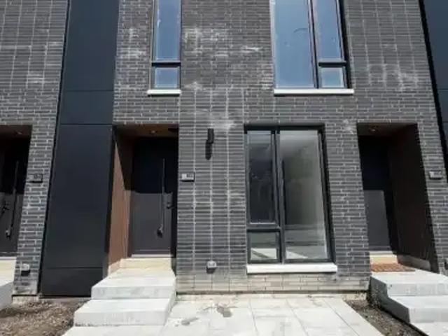 1 Bedroom Townhouse St. Catharines ON 104842089