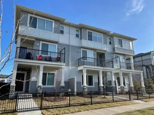 1 Bedroom Townhouse Spruce Grove AB 104182470