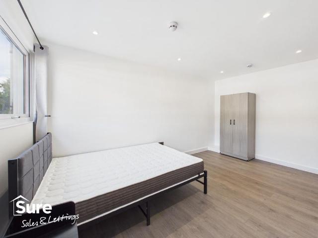 1 bedroom townhouse to rent