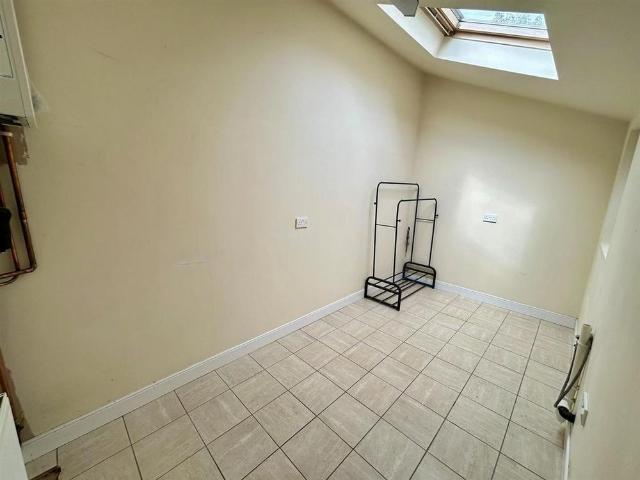 1 bedroom townhouse to rent