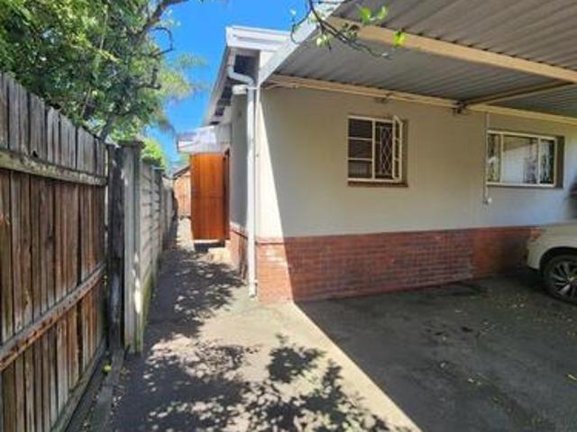1 Bedroom Townhouse to Rent in Scottsville