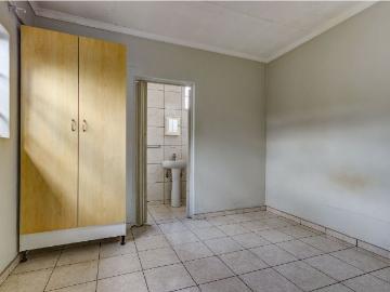 1 Bedroom Townhouse To Rent in Parkdene