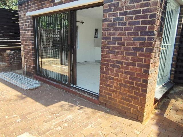1 Bedroom Townhouse To Rent in Winchester Hills