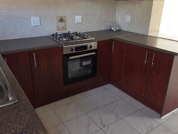 1 Bedroom Townhouse To Rent in Winchester Hills