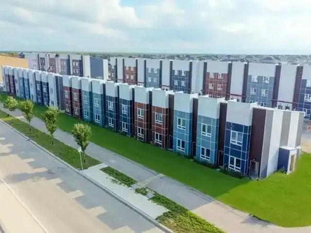 1 Bedroom Townhouse Winnipeg MB 94298473