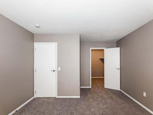 1 bedroom, Toledo OH 43613 105670599